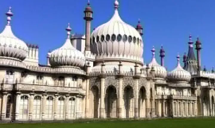 Private Round Trip Transfer: London to Brighton Sightseeing Day Trip