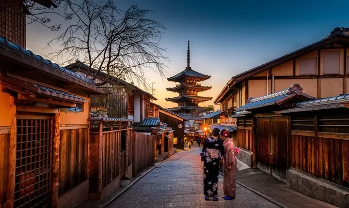 Kyoto 6hr Instagram Highlights Private Tour with Licensed Guide