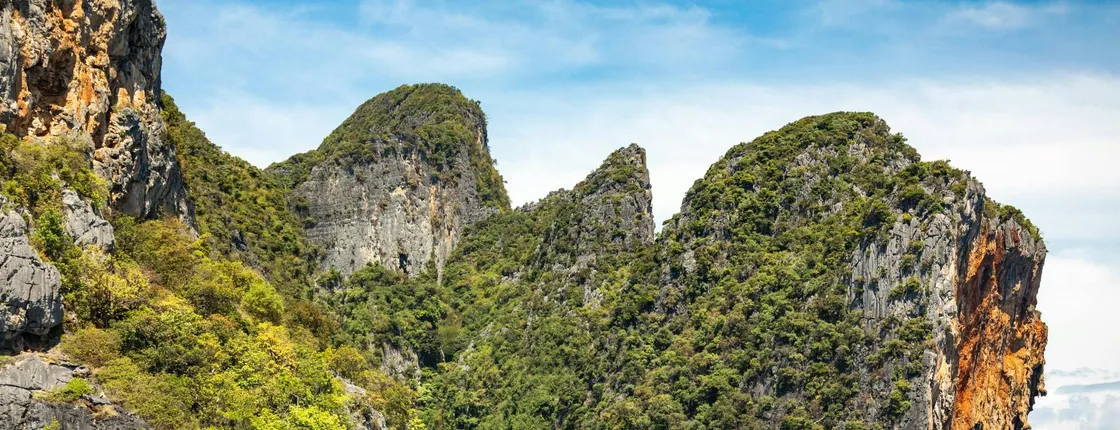 Full-day Phi Phi Islands speedboat tour with Pileh Lagoon