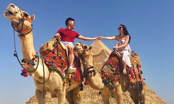 Pyramids of Giza ,Sphinx, Saqqara and Memphis trip