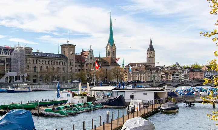 Explore the Instaworthy Spots of Zurich with a Local
