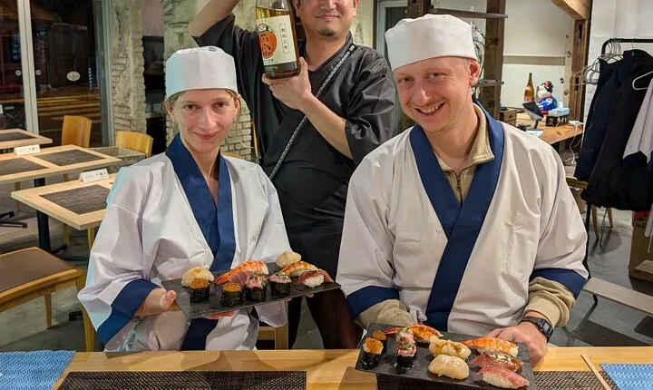 Sushi Making Class of Mt. Fuji near by Arakurayama sengen park