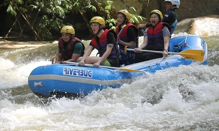 Kampar Whitewater Rafting Adventure at Gopeng (from KL) 