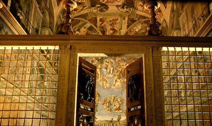 Vatican Museums & Sitine Chapel - GUIDED TOUR