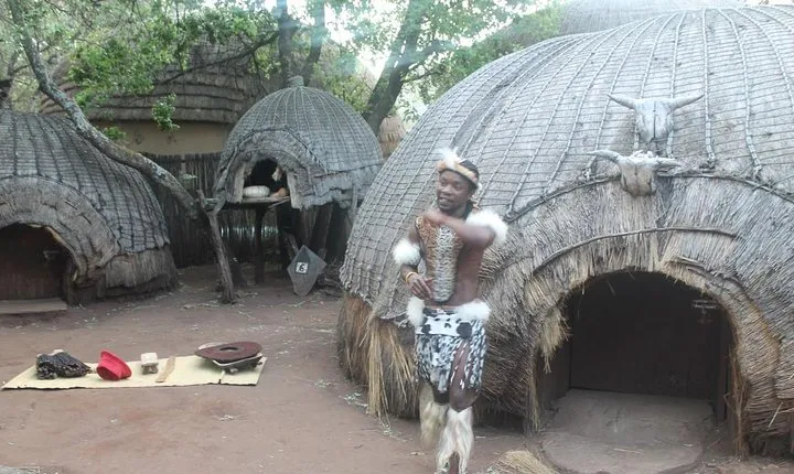 Soweto Tour and Lesedi Cultural Village Tour form Pretoria and Johannesberg