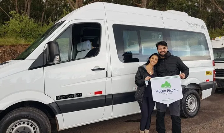 Private shuttle from hotels in Cusco to Poroy train station