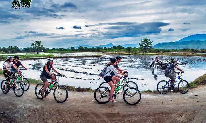 Morning Cycling Tour in Mandalay
