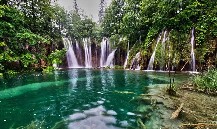 Private Full Day Tour in Plitvice Lakes from Dubrovnik