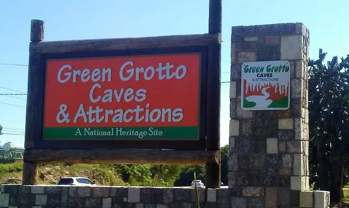 Green Grotto Caves and Columbus Park Day Tour