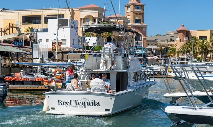 Luxury Private Yacht Charter in Cabo San Lucas Mexico