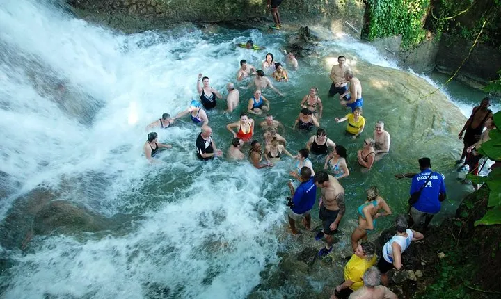 Jamaica Combo Tour: Dunn's River Falls and Bob Marley’s Nine Mile