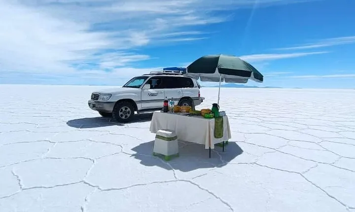 3 Days Uyuni Salt Flats From Sucre With Hotel Pickup