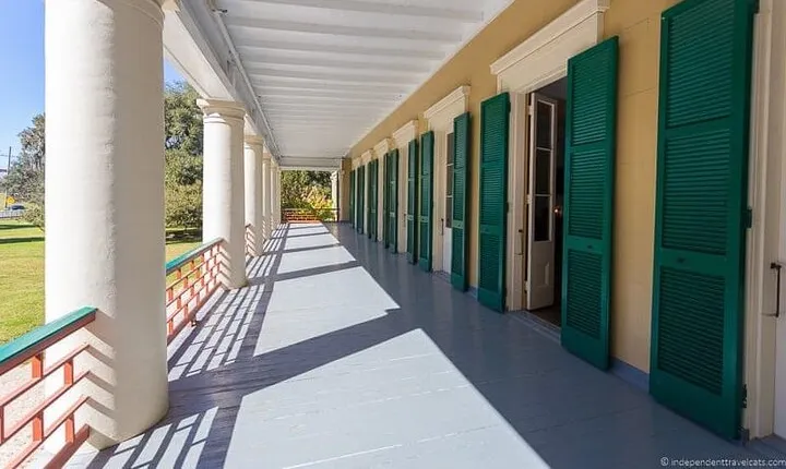 N’awlins Luxury: Destrehan Plantation Tour with Transportation