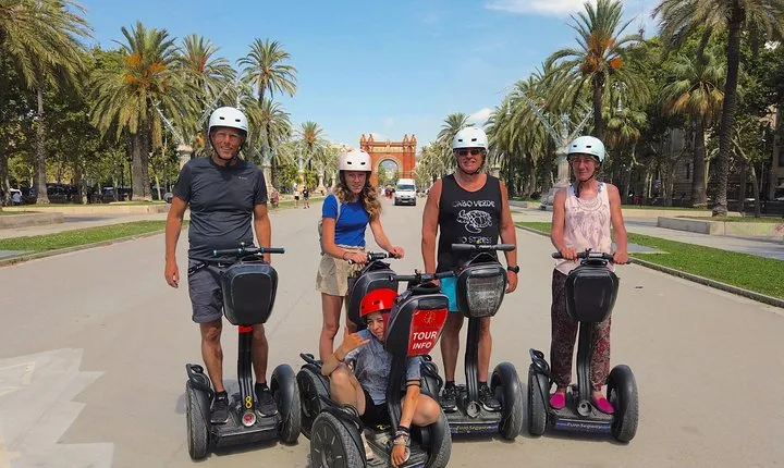 Barcelona Guided Tour on Segway