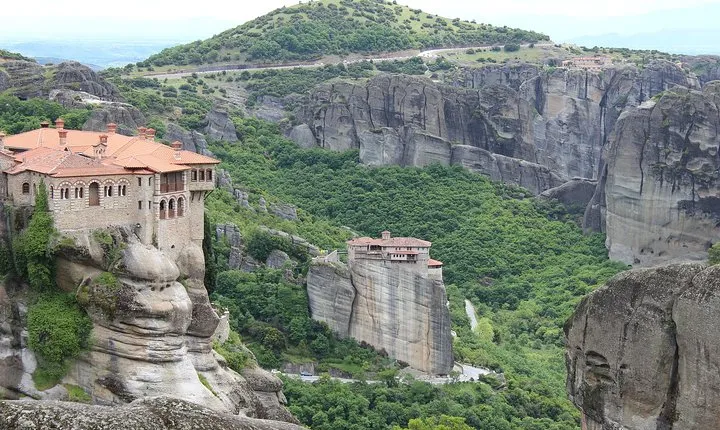 2 Day Award-Winning Private Tour to Delphi & Meteora from Athens