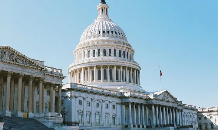 #1 Capitol Hill, Supreme Court & Library of Congress Guided Tour