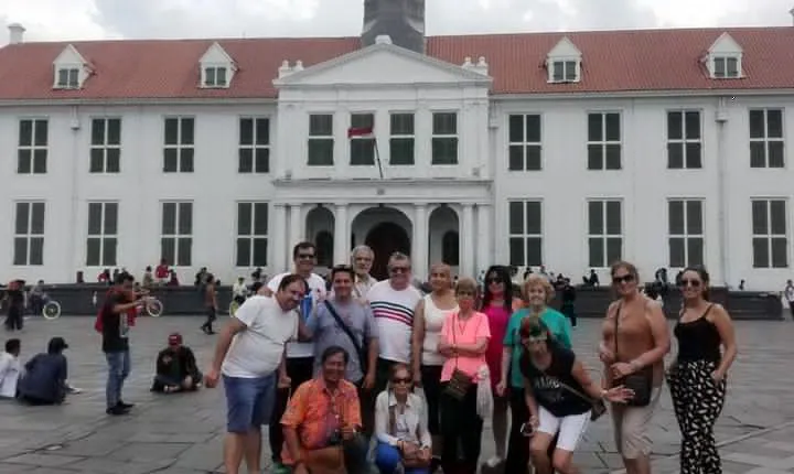Private City Tour Special Guide Japanese language