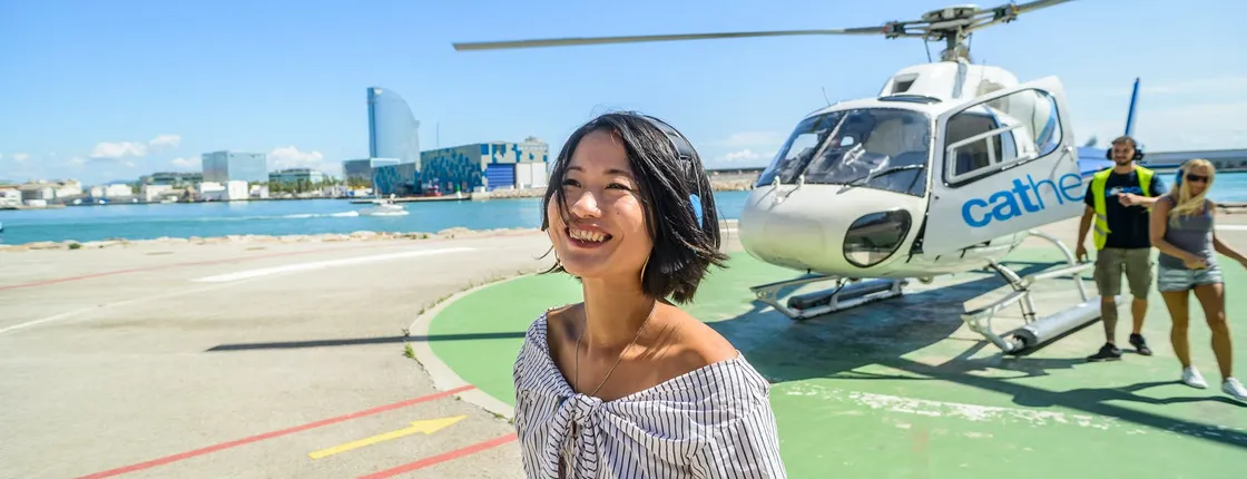 Barcelona 360º Skywalk: walking tour, helicopter and boat ride