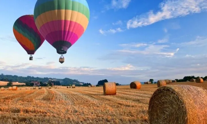 Balloon Flight in Catalonia and Optional Transportation from Barcelona