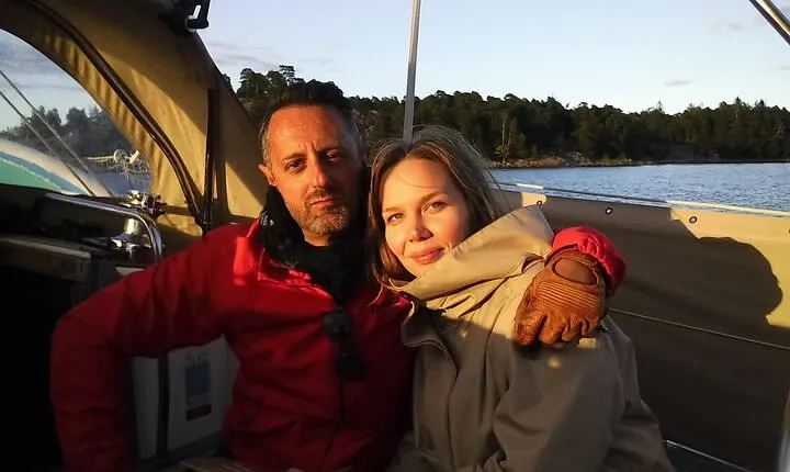 3-Hour Small Group Guided Evening Sailing in Front of Helsinki