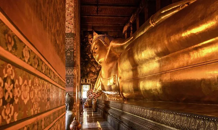 Reclining Buddha Wat Pho and Museum of Siam Tour from Bangkok