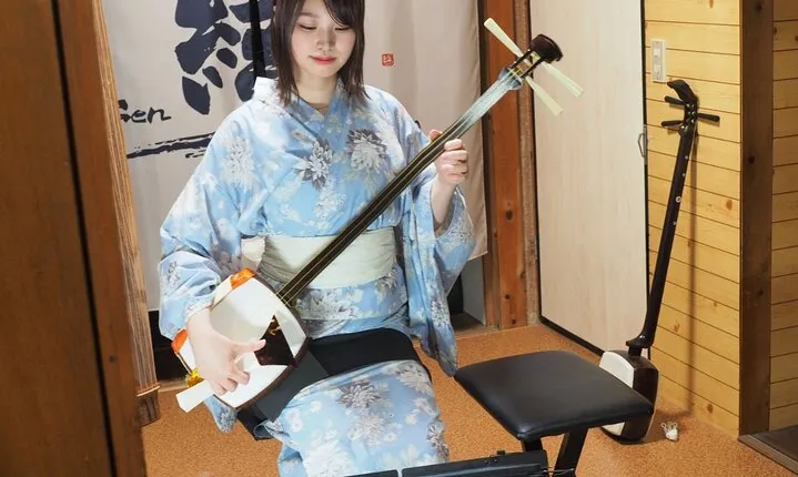 Concerts Played with Traditional Instruments in Kyoto