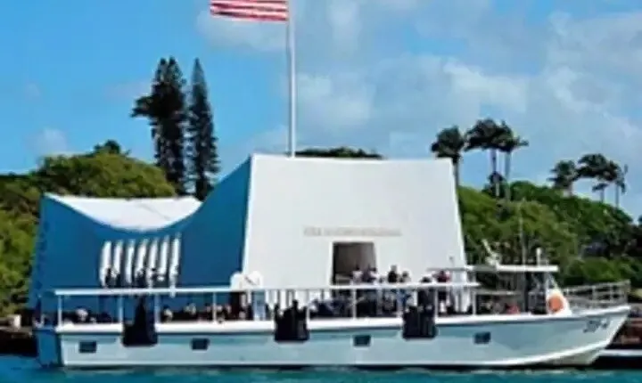 Pearl Harbor Arizona & Missouri tour from HNL Airport