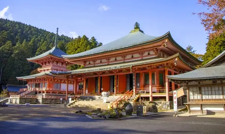 Sacred Peak and Scenic View Hieizan Enryaku ji and Hiyoshi Shrine