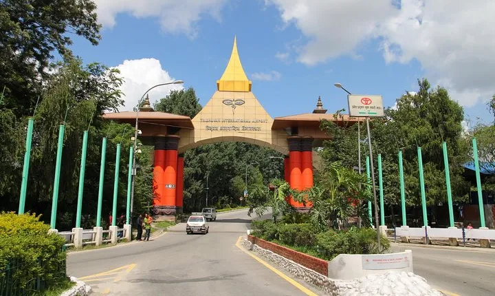 Private Transfer: Kathmandu Hotels to Domestic Airport Vehicle