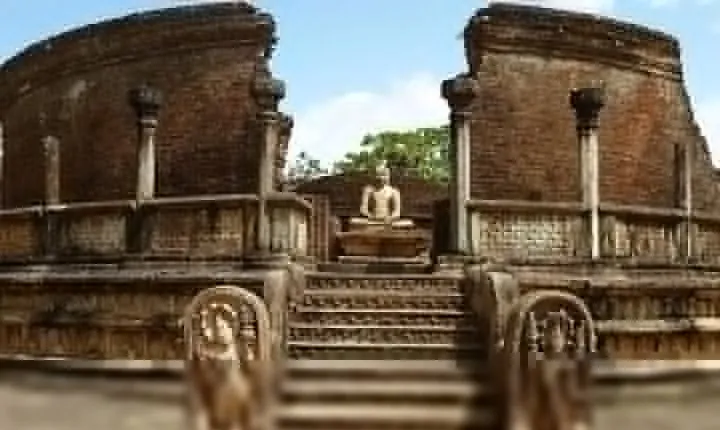 Day tour to Polonnaruwa From Kandy by Aaliya Tours