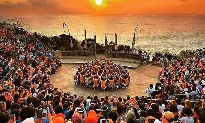  Kecak fire dance and uluwatu temple tour - free wifi