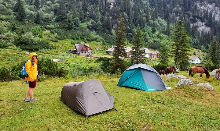 Private day hike from Brasov to Malaiesti Cottage