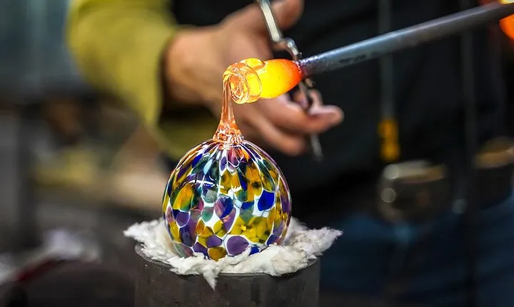 Private Visit to Murano Glass Factory - Master Glassmaker - Unique Pieces