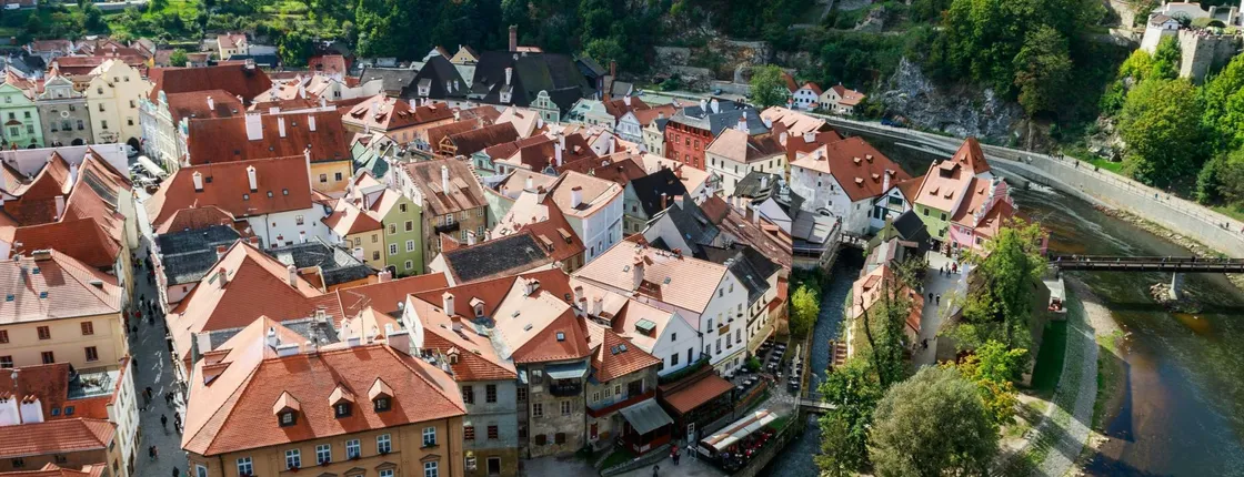 Navigate Český Krumlov's Insta-perfect spots with a local