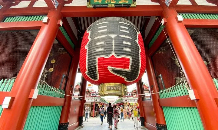 Asakusa Private Walking Tour (with Japanese Experience in option)