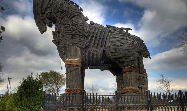 TROY Tour Everyday from istanbul