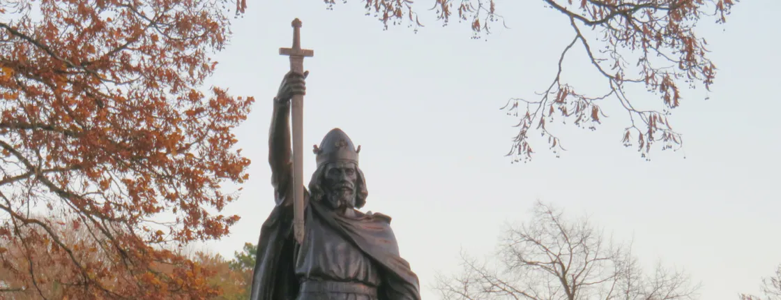 Alfred the Great ghost trail walking tour
