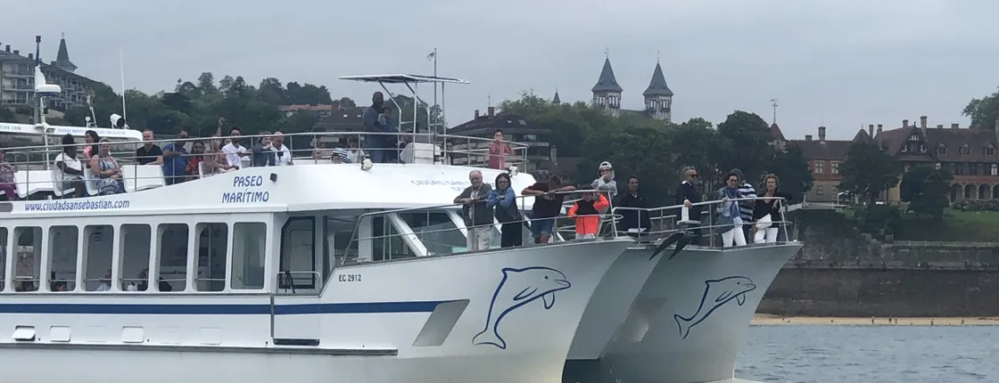 Boat trip in San Sebastián