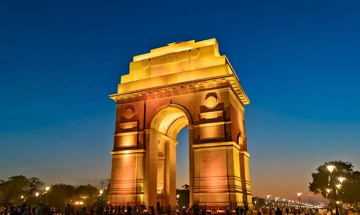 Night view Delhi Tour by AC Car From Delhi