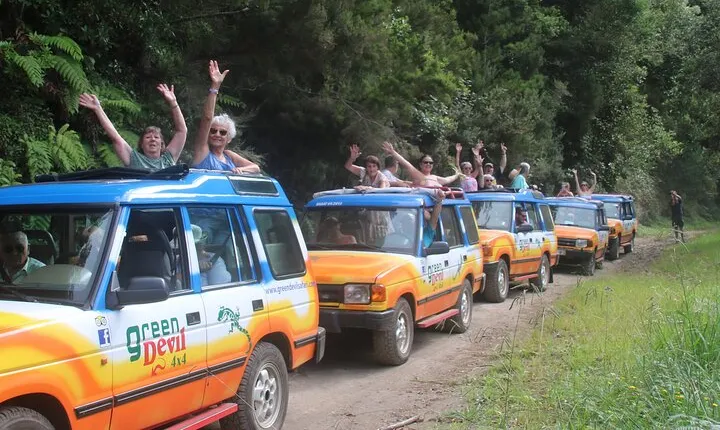 Full Day Tour in Porto Moniz with the Locals