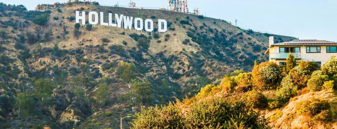 Hollywood Sign hiking tour to Griffith Observatory