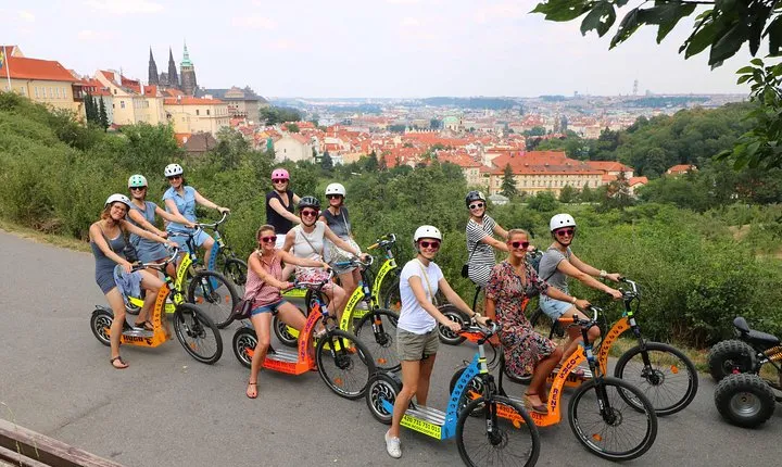 Grandiose half-day guided tour of Prague on Segway and eScooter