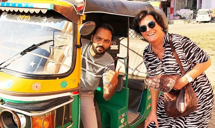 Full-Day Jaipur Tuk-Tuk Tour with Flower Market