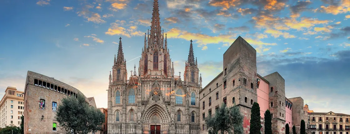 Old Town and Gothic Quarter walking tour in Barcelona