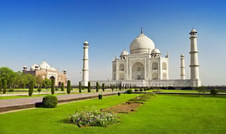 Taj Mahal Sunrise Tour With Agra Fort, Baby Taj And Mehtab Bagh