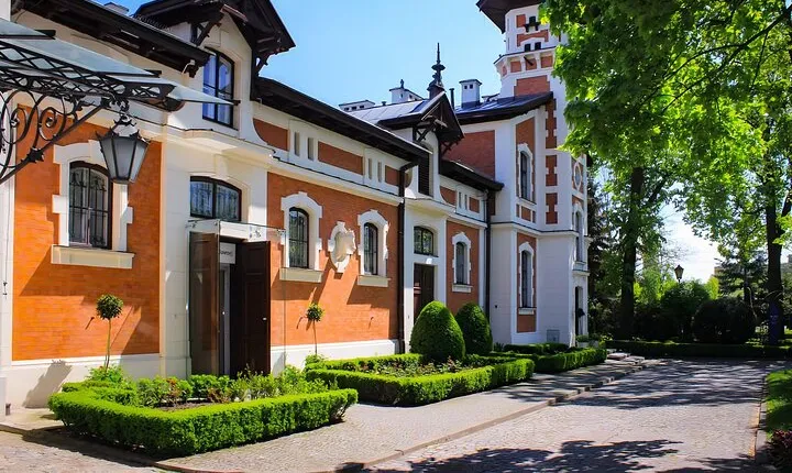 Unique Gems of Lodz - Walking Tour 