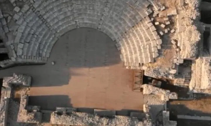 Butrint a UNESCO World Heritage Site,Lekursi Castle,Ksamil Beach
