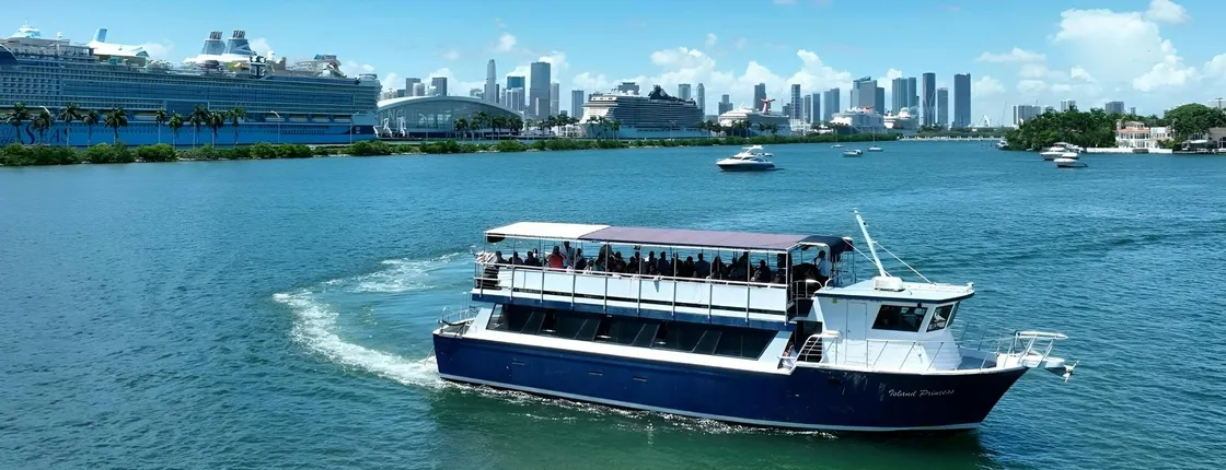 Biscayne Bay millionaire's row sightseeing boat tour