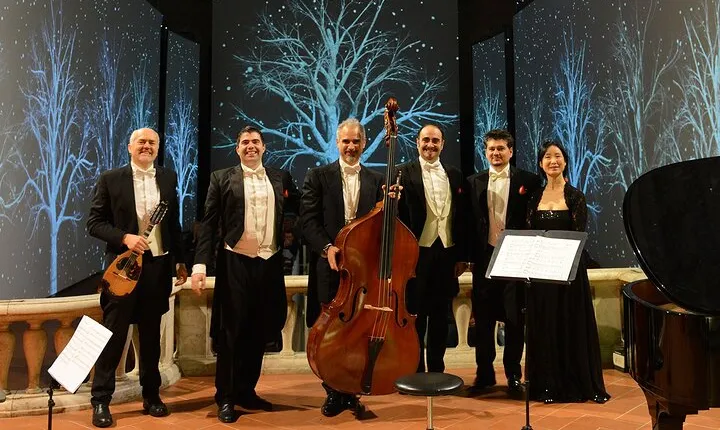 Dinner and Concert with "Three Tenors": A Real Italian Experience