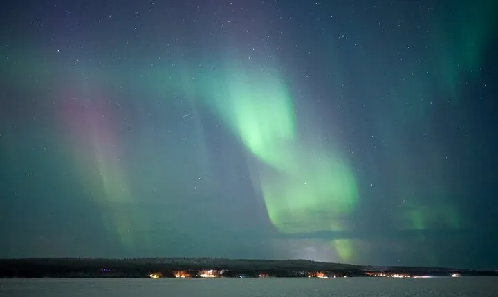 Northern Lights Tour with Professional Camera